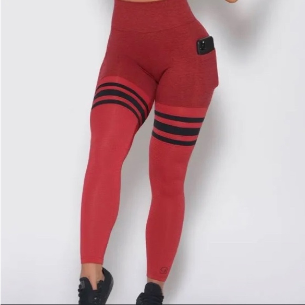 S Red Bombshell leggings